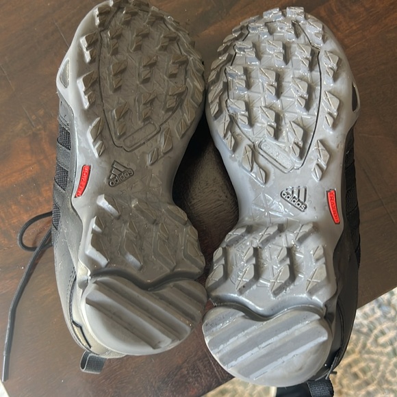 Adidas Gore-Tex Terrex Hiking Shoes Womens 6 1/2 Black/ Green Sneakers - Picture 5 of 6